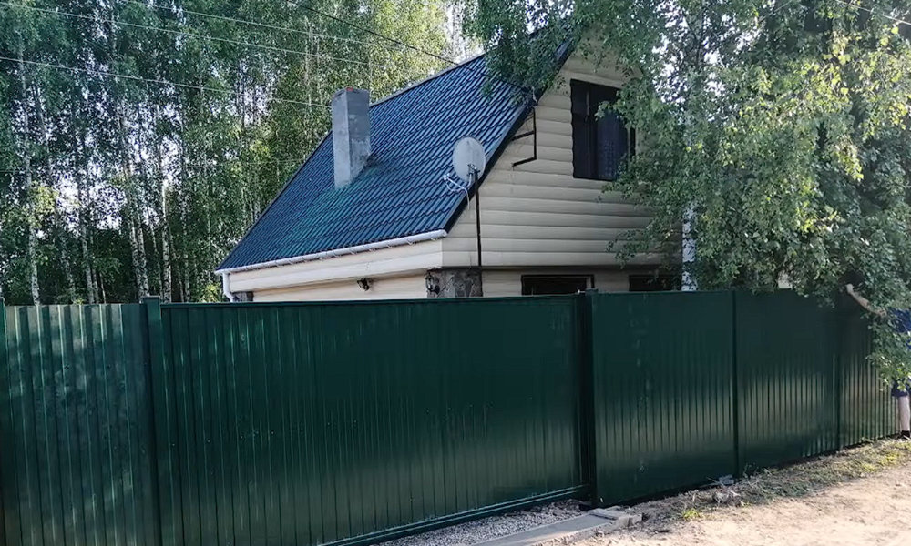 Профнастил С8 зелёный мох RAL 6005